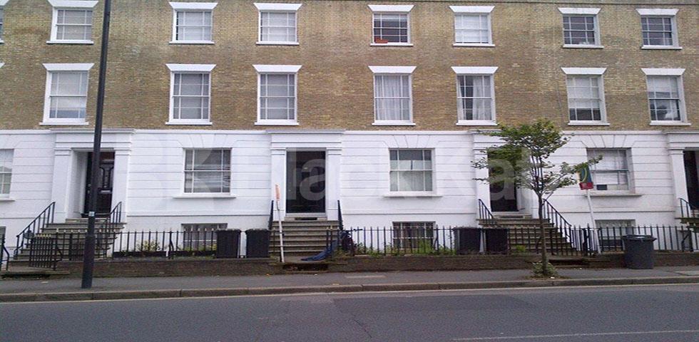 			UNDER OFFER , Studio Apartment, 1 bath, 1 reception Studio			 Coldharbour Lane , Camberwell